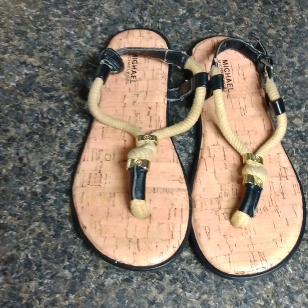 Michael kors girls sandal